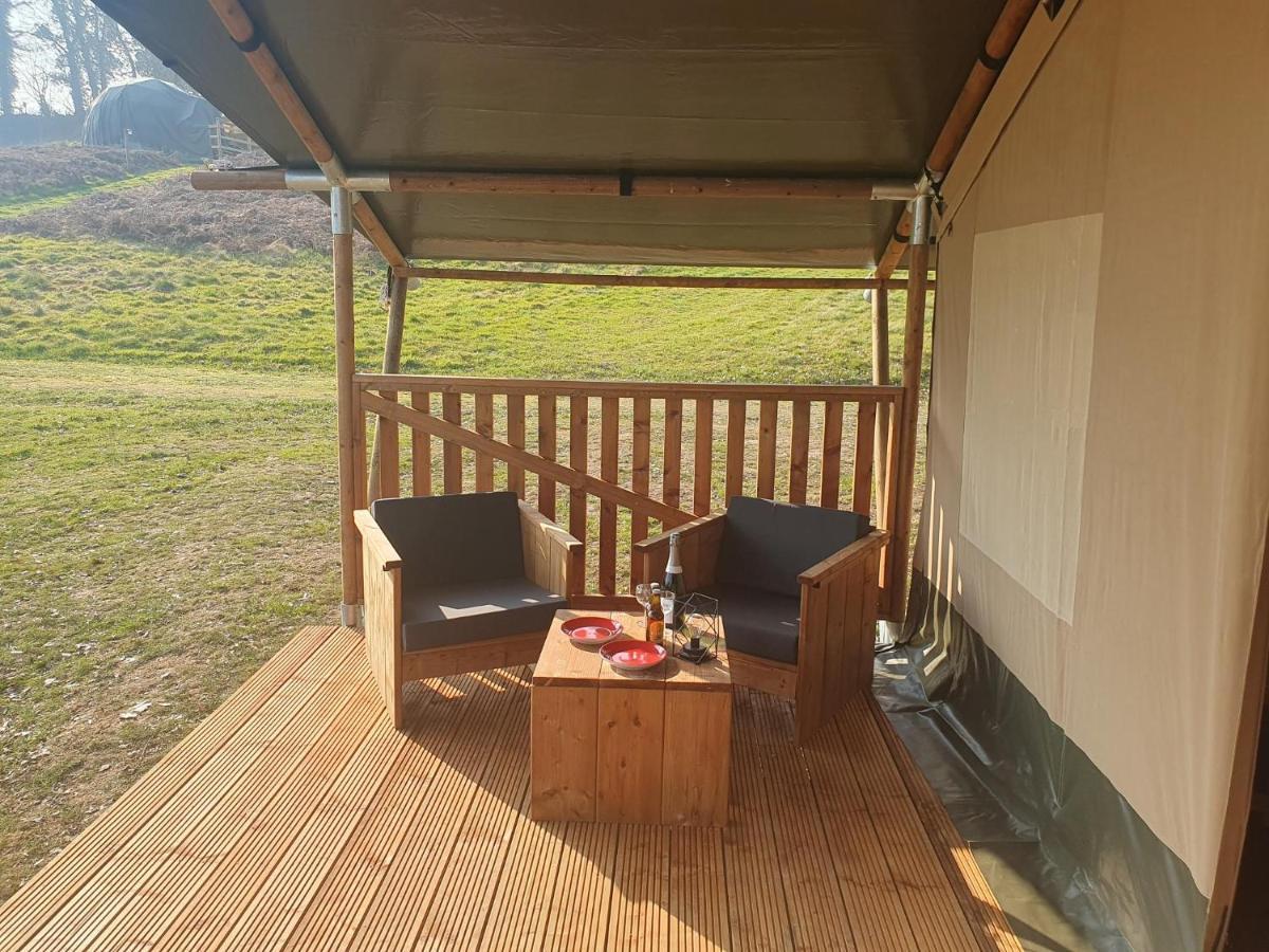 Luxury Safari Tents At Moulin Du Pommier Glamping & Camping Saulgond Esterno foto