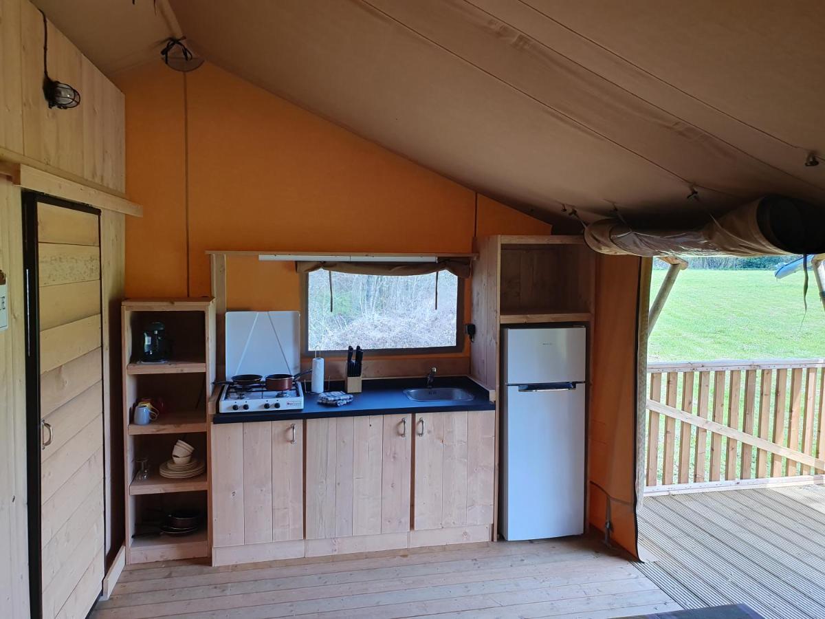 Luxury Safari Tents At Moulin Du Pommier Glamping & Camping Saulgond Esterno foto