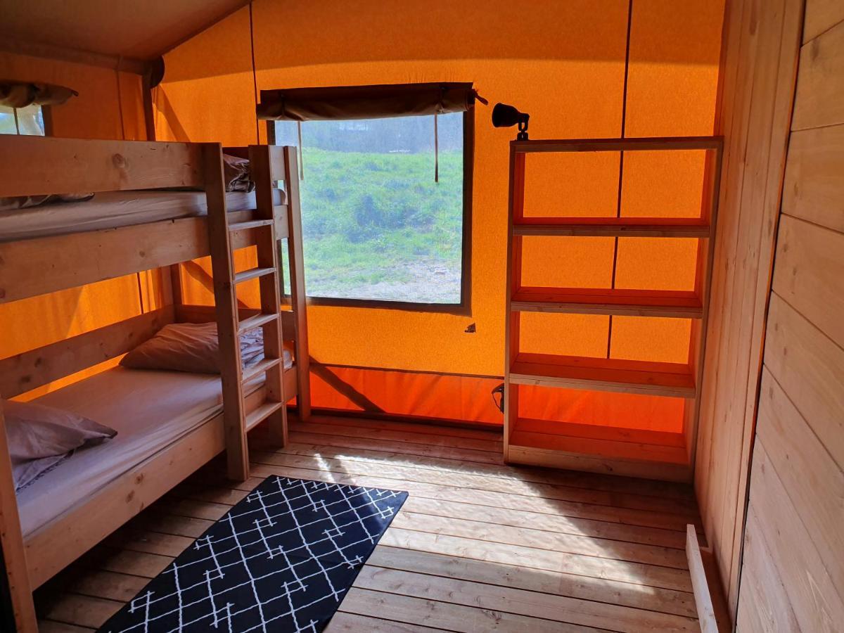 Luxury Safari Tents At Moulin Du Pommier Glamping & Camping Saulgond Esterno foto