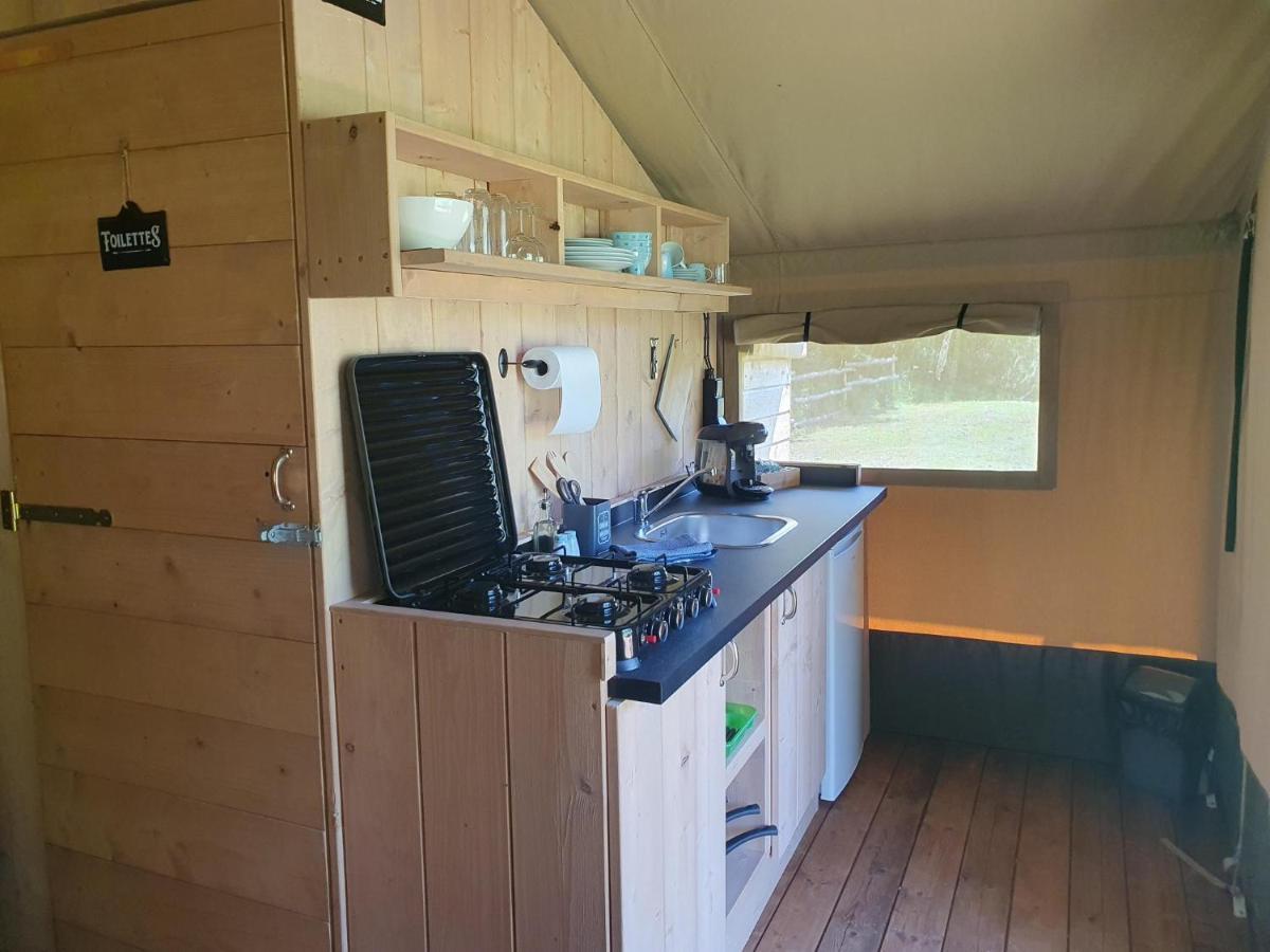 Luxury Safari Tents At Moulin Du Pommier Glamping & Camping Saulgond Esterno foto