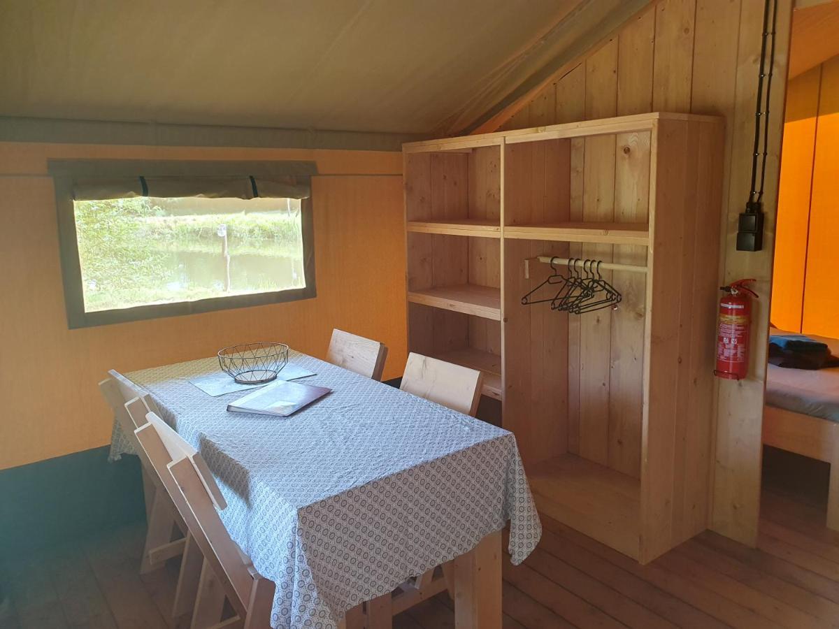 Luxury Safari Tents At Moulin Du Pommier Glamping & Camping Saulgond Esterno foto